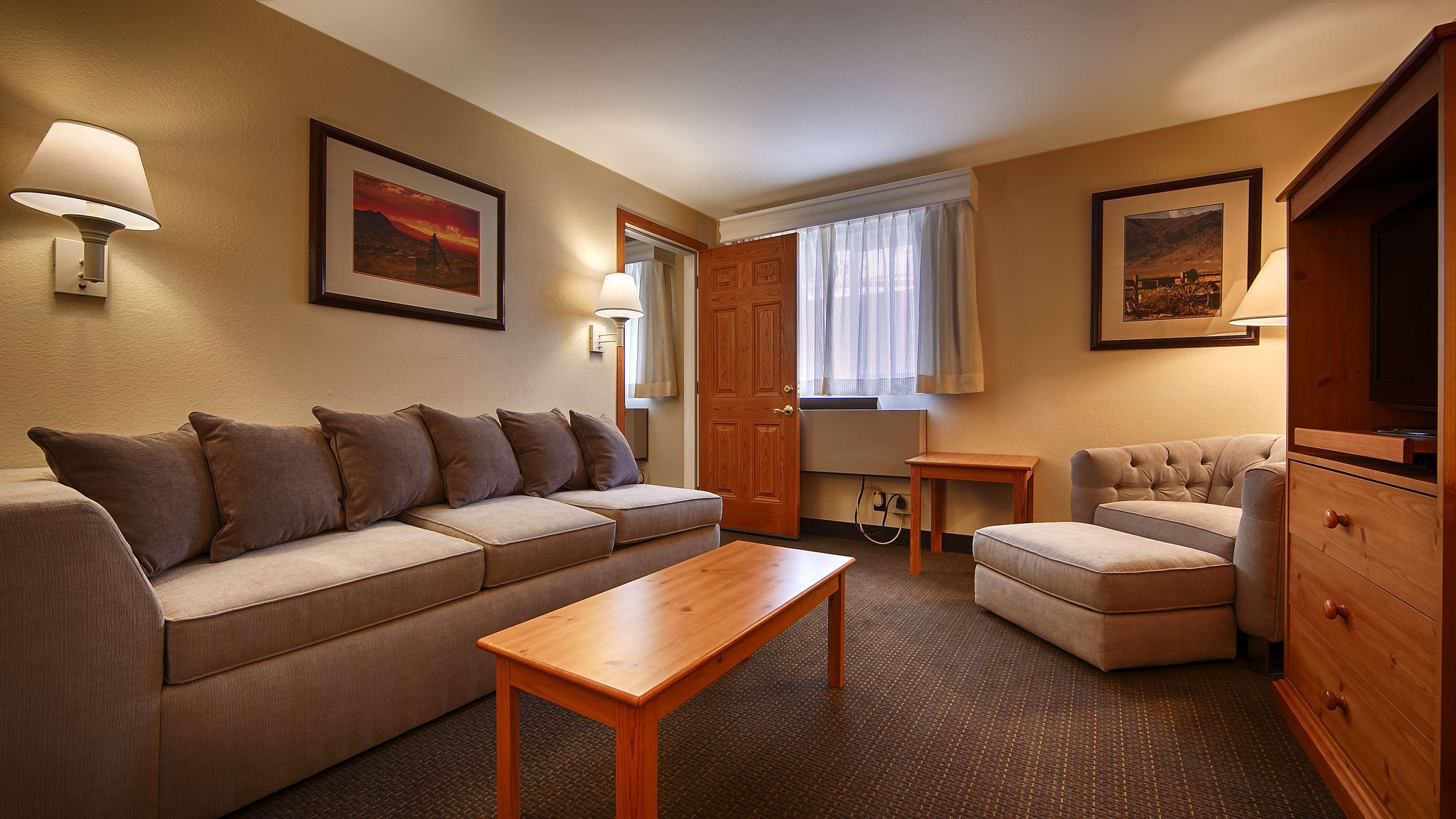Best Western Hi-Desert Inn Tonopah Esterno foto